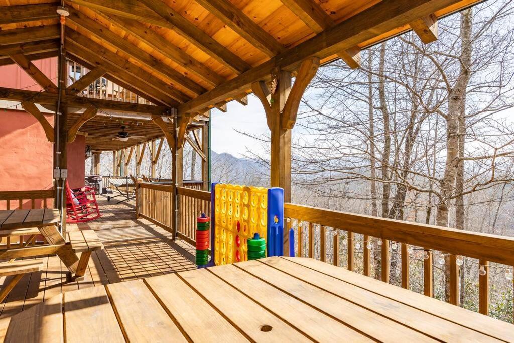 Red Rooster Family Cabin W/Hot Tub+Fire Pit+View Franklin Luaran gambar