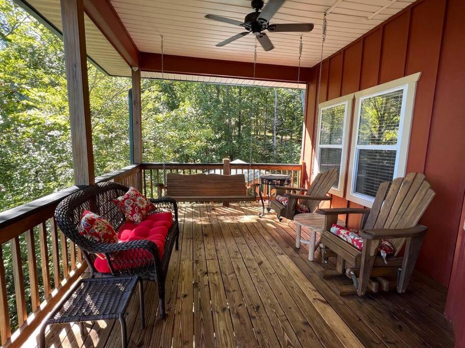 Red Rooster Family Cabin W/Hot Tub+Fire Pit+View Franklin Luaran gambar