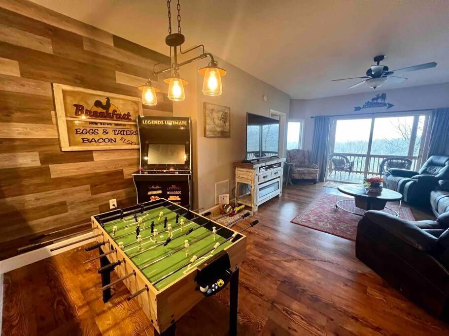 Red Rooster Family Cabin W/Hot Tub+Fire Pit+View Franklin Luaran gambar